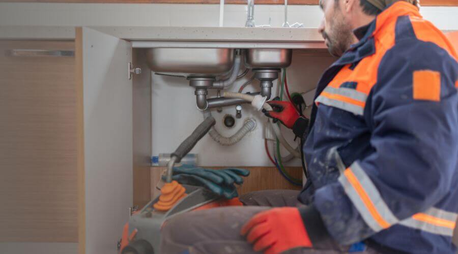 Residential Slab Leak Plumbing in Girard, TX